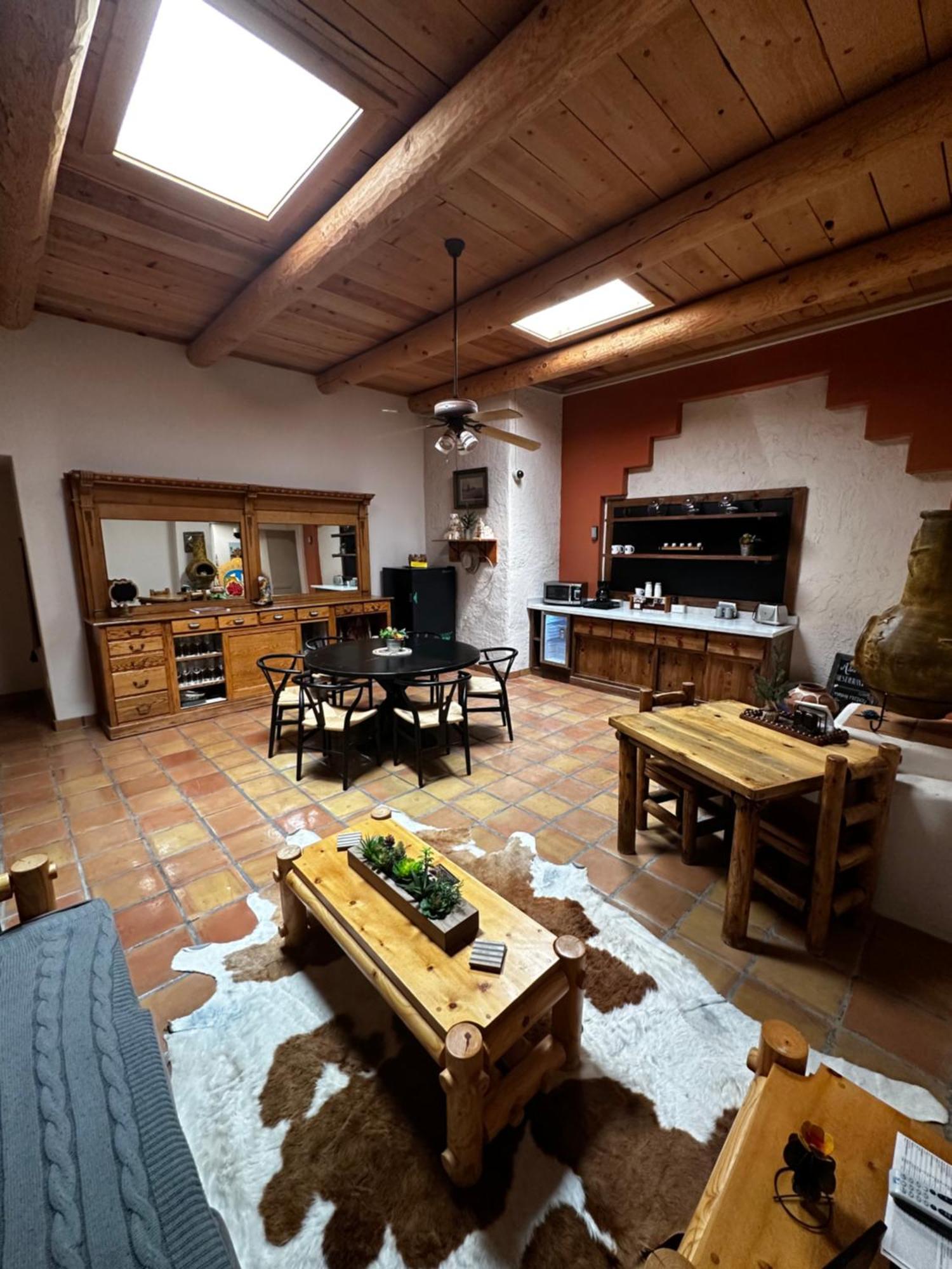 Adobe Rose Boutique Inn 아티지아 외부 사진
