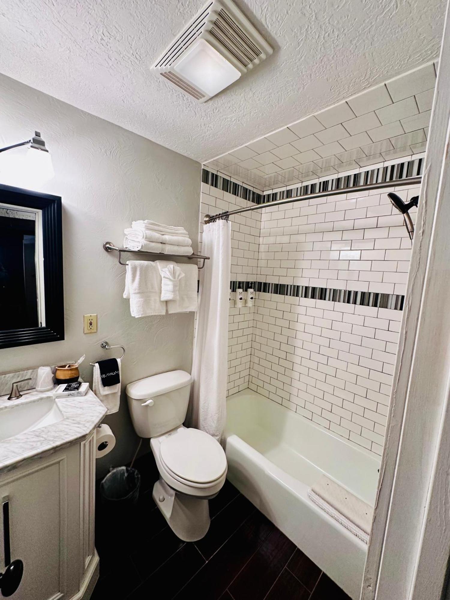 Adobe Rose Boutique Inn 아티지아 외부 사진